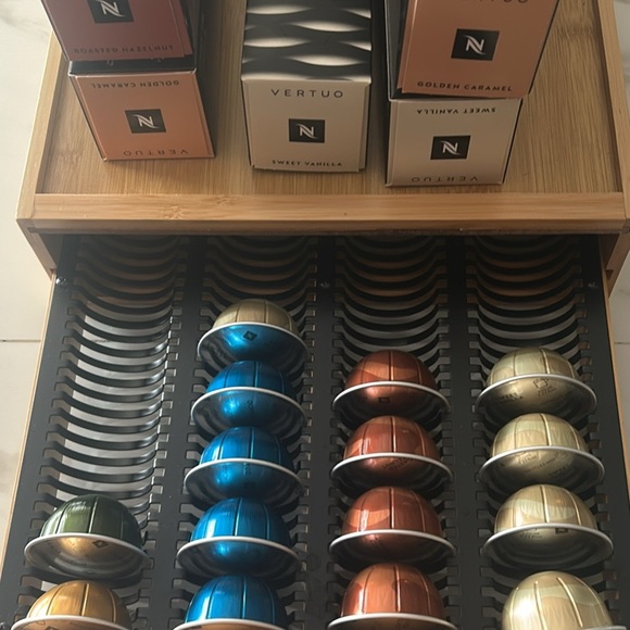 Nespresso Machine - Picture 4 of 4